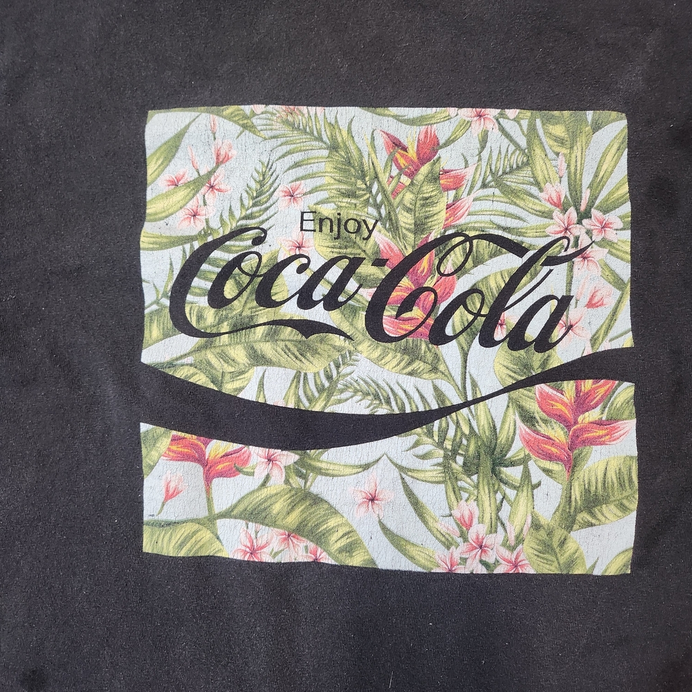 Black Coca-Cola Graphic T-Shirt - Picture 2 of 3